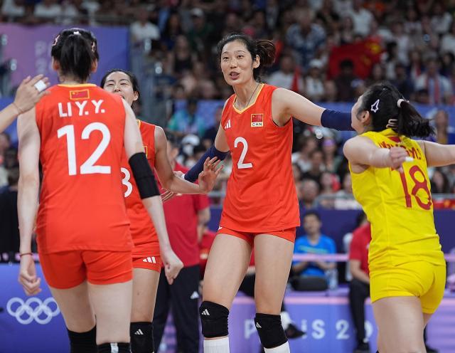 开云下载网址-中国女排两连胜提前出线 拦防和小球串联仍需注意